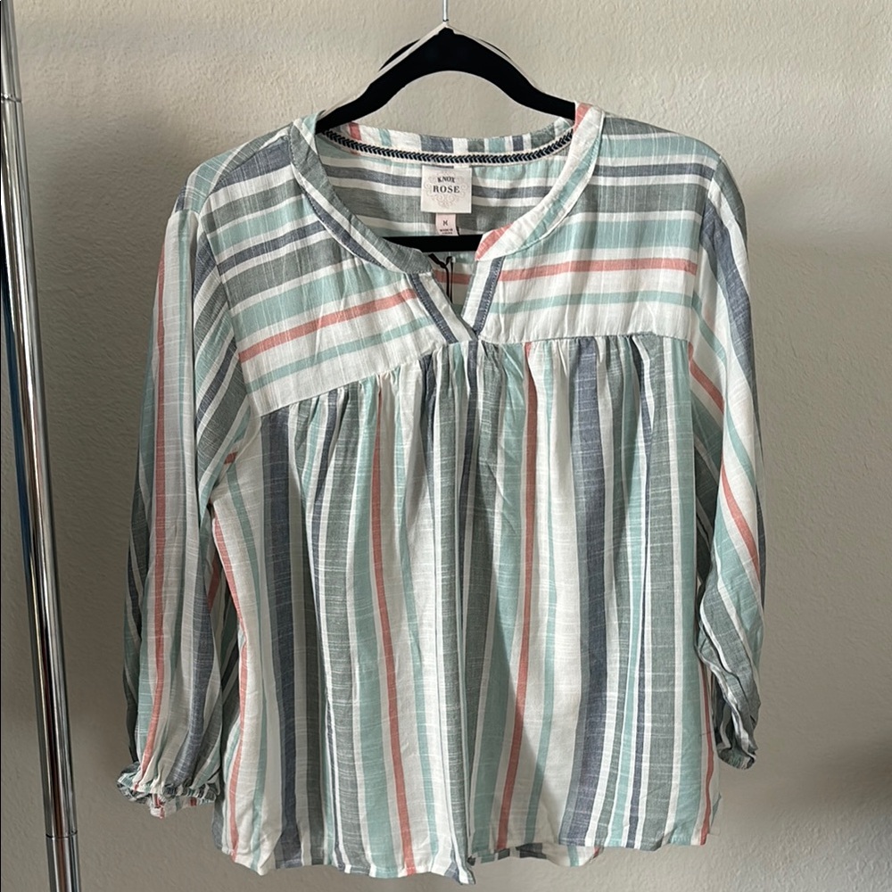 Knox Rose White and Green 3/4 Sleeve Mandarin Collar Blouse